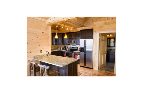 Almond Cabin | Stargazer - Free Brewery Tours + Modern-Rustic Cabin