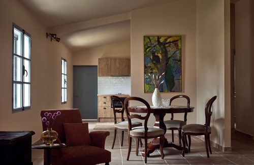 Agia Marina Cottage | Stavlos Residence