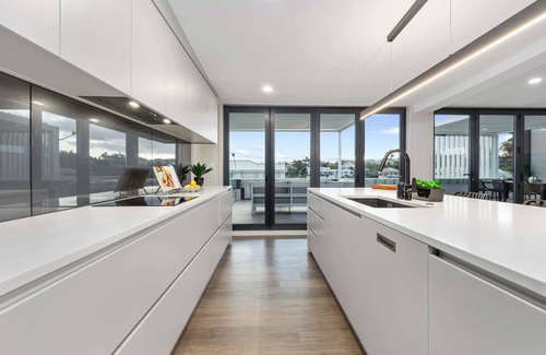 Devonport Apartment | Stay Devonport Summar