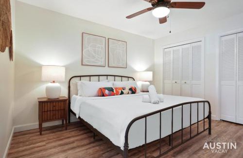 Northwest Hills Village House | Stay Longer in Austin King Suite and Poolside Fun!
