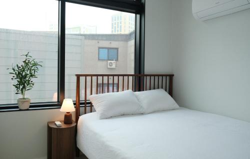 Gunja-dong Apartment | Stay Seoul Vibe - near Seongsu Konkuk univ