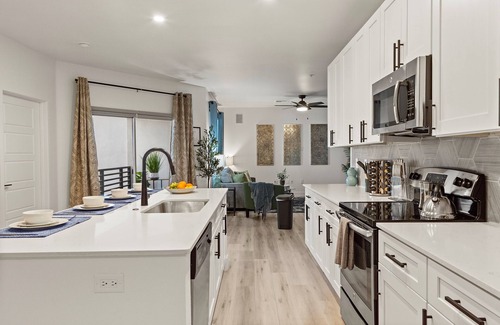 Desert View Village Apartment | Stay Sharp & Cool Pool Work Desk Private Laundry
