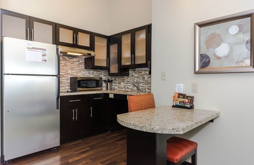 Grand Forks Hotel | Staybridge Suites Grand Forks by IHG
