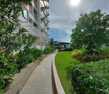 Muntinlupa Apartment | Staycation