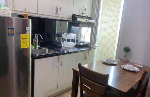 Muntinlupa Apartment | Staycation