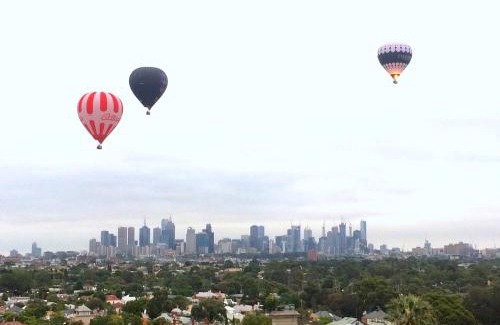 Northcote Apartment | StayCentral - Northcote Hill Penthouse