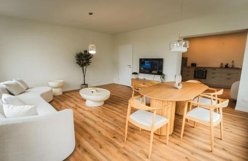 Celle House | Staylight Penthouse am Französischen Garten - Zu Fuß 5 Min zur Altstadt, mit Parkplatz