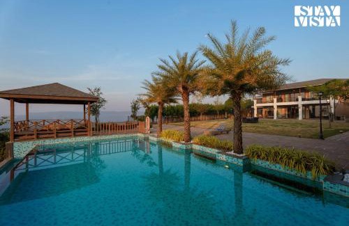 Paud Villa | StayVista at Ridgewood Mansion with BBQ, Gazebo & Infinity Pool