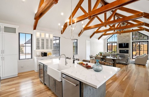 San Miguel House | Steel City Cellars: 2 BR, 2.5 BA House in San Miguel, Sleeps 6