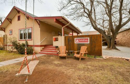 Moab Apartment | Stella Ruby Cottages (Scarlet) - Steps to Downtown!