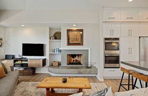 Padaro Lane House | Steps to Beach - Padaro Lane Beach House