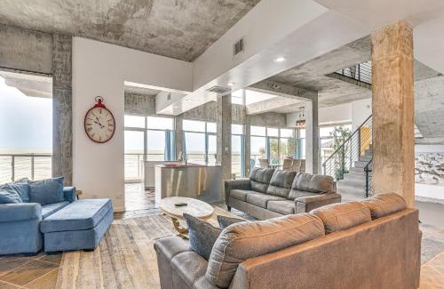 Bermuda Beach House | Steps to Bermuda Beach Oceanfront Home!