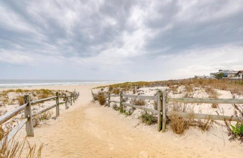 Surf City House | Steps to Surf City Beach Pet-Friendly Cottage!