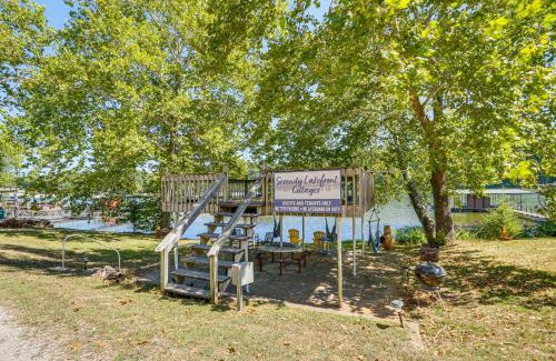 Versailles House | Steps to Water Lake of the Ozarks Getaway