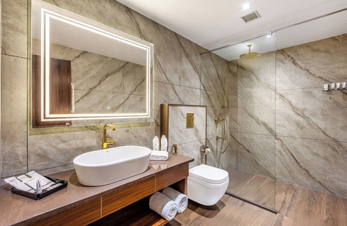 Dehradun Hotel | Sterling GK Exotica Dehradun