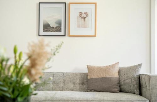 Bayreuth Apartment | Stilvoll! 2 Schlafzimmer! Klimatisiert! Gassenviertel-Fußgängerzone! Wohnzimmer! Küche! Bad!