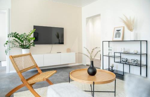 Bayreuth Apartment | Stilvoll! 2 Schlafzimmer! Klimatisiert! Gassenviertel-Fußgängerzone! Wohnzimmer! Küche! Bad!