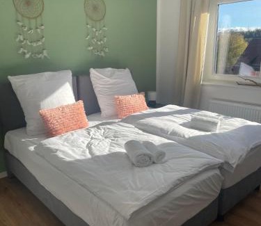 Blaustein Apartment | Stilvolles Haus für Gruppen und Familien, Nahe Ulm, Legoland, Münster, 3 SZ