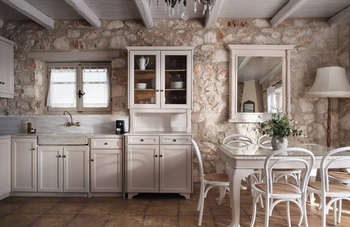 Varvara Villa | STONE BUILT 3 BEDROOM LUXURY VILLA WITH PRIVATE INFINITY POOL AND SEA VIEW