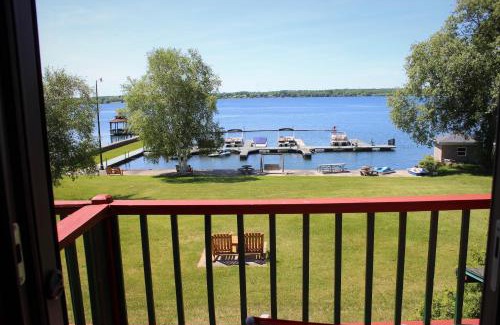 Ogdensburg Resort | Stone Fence Resort