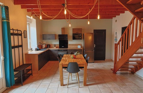 Penvenan House | Stone house 3km from the beach and close to all amenities.