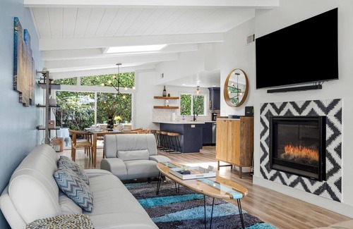 San Clemente House | Stone Lagoon by AvantStay | Steps to the Beach + Backyard Oasis!