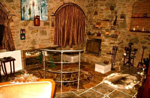 Sirince House | Stonehouse