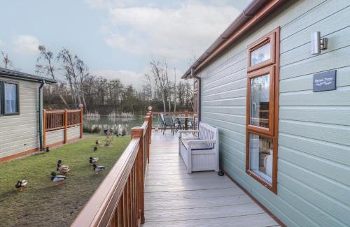 Grantham House | Stones Throw