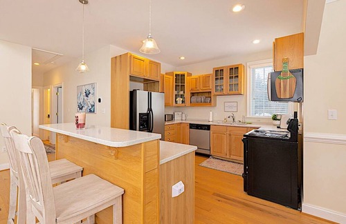 Nellysford Apartment | Stoney Creek Cottage Wintergreen w EV Charger