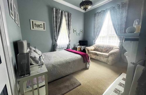 Stony Rise Bed & Breakfast | Stony Rise Cottage B&B
