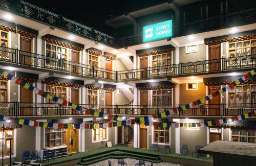 Kaza Hotel | Story Homes