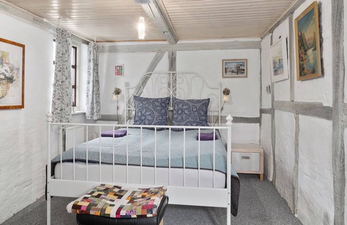 Maribo Cottage | Stråtækt bindingsværksidyl.