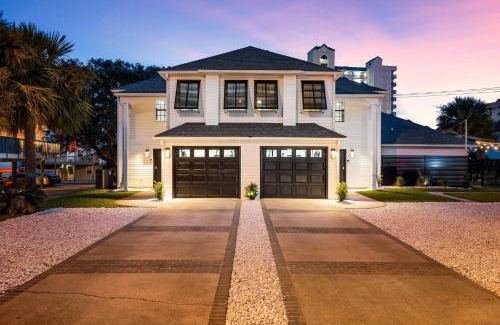 Crescent Beach House | Stranded Unit A