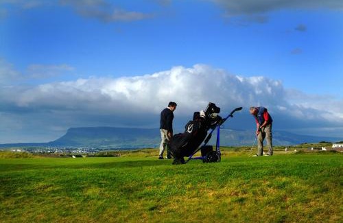 Strandhill Hotel | Strandhill Lodge and Suites