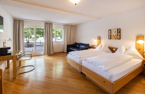 Faulensee Hotel | Strandhotel Seeblick