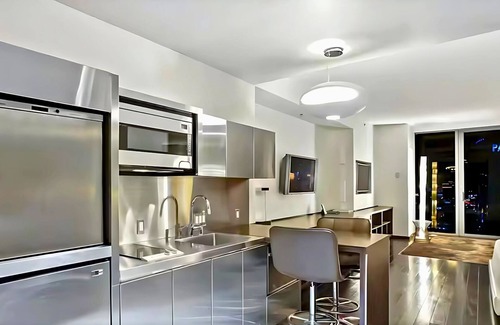 Las Vegas Apartment | StripSuite Palms Place Hotel/Resort & Casino
