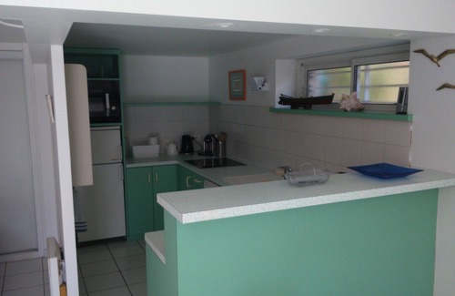 Parame Apartment | Studio 50m from the sea, near the thermal baths, ground floor, shops 300m