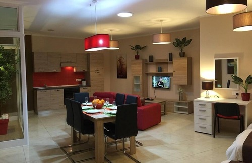 High Ridge Apartment | Studio Apartment 26 in St. Julian's