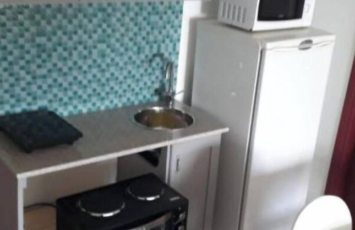 Aidy Grill Apartment | Studio Apartment in "Chesterfield Building"