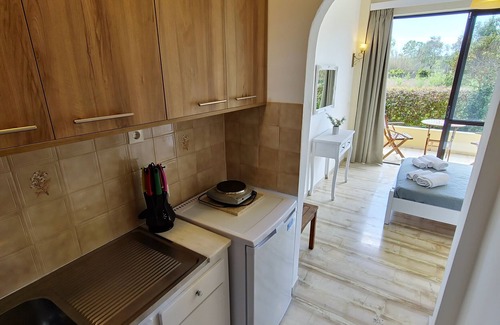 Melikia Apartment | Studio Apartment 'Alexandra Studio 2' with Private Balcony & Wi-Fi