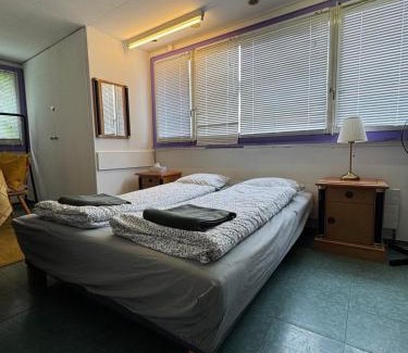 Gwatt Apartment | Studio apartment - Park view