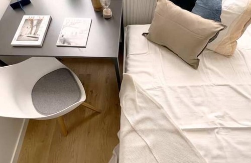 København NV Apartment | Studio apartment w kitchen