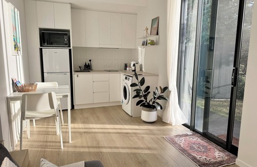 Burleigh Waters Apartment | Studio Burleigh