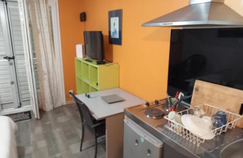 Limoges Apartment | Studio charmant tout équipé