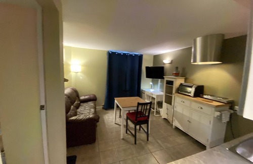 Boucherville Hotel | Studio - Confort et sécurité