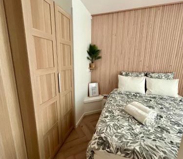 Quartier du Port Apartment | Studio Cosy et Central