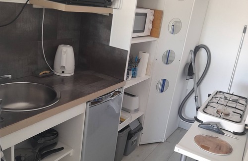 Rilly-sur-Vienne Apartment | Studio Dans Ancienne Ferme au Calme au Milieu des Champs et Forêts