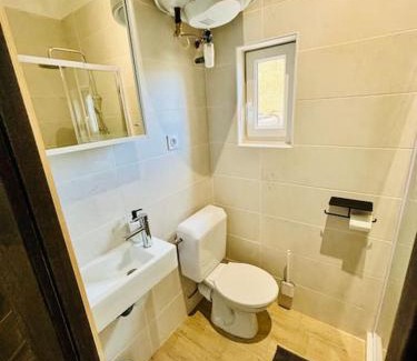 Bourg-Saint-Andeol Apartment | Studio de la Lauze