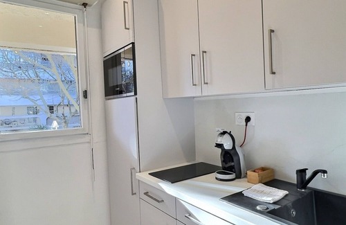 La Grande-Motte Apartment | Studio Downtown, Beach, Air conditioning, Swimming pool & Wifi. Pets allowed
