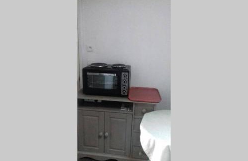 Dol-de-Bretagne Apartment | studio entre Mt-St-Michel et St- Malo